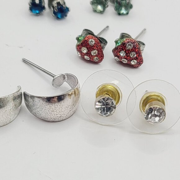 Lot of Assorted Stud & Hoop Earrings Set Some Tarnish and Wear - Picture 6 of 6